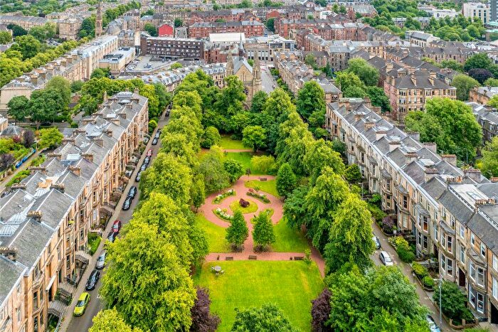 2 Bedroom Apartment For Sale In Huntly Gardens, Dowanhill, Glasgow, G12
