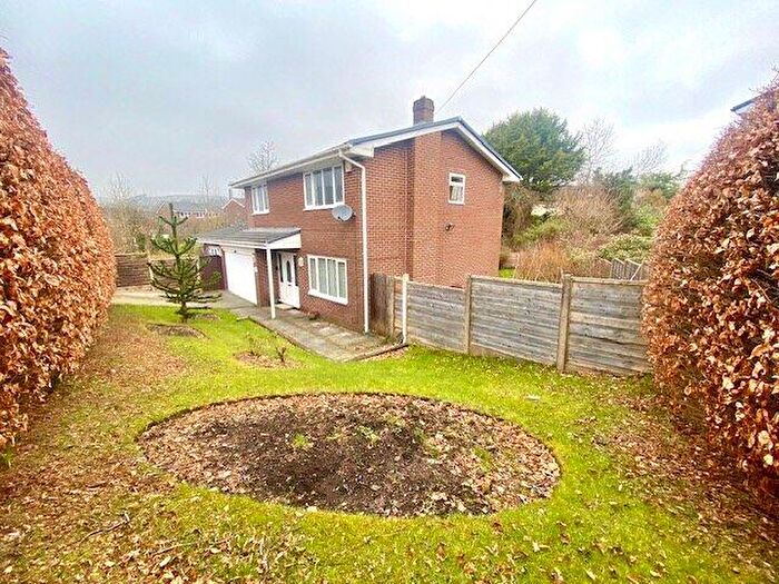 4 Bedroom Detached House To Rent In Gregory Fold, Rossendale, Lancashire, BB4