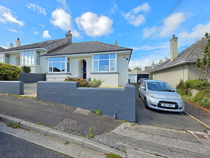 3 Bedroom Semi-Detached Bungalow For Sale In Frith Road, Saltash, PL12