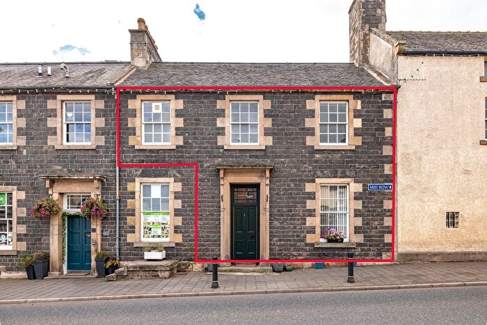 2 Bedroom Flat For Sale In Mid Row, Lauder, TD2