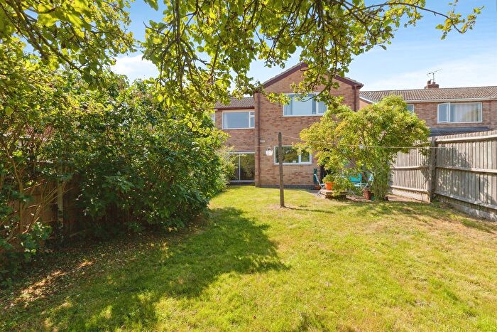 4 Bedroom Semi-Detached House For Sale In Denman Lane, Huncote, Leicester, LE9