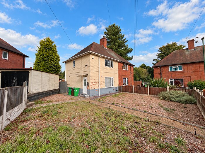 2 Bedroom Semi-Detached House For Sale In Bidford Road, Nottingham, NG8