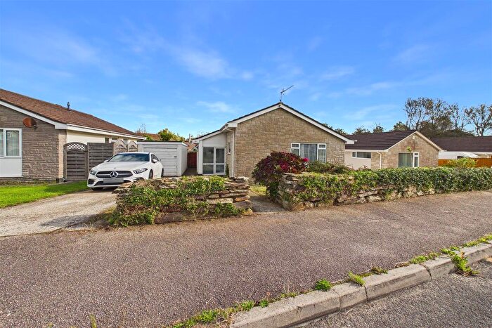 3 Bedroom Bungalow For Sale In Bedowan Meadows, Tretherras, Newquay, TR7