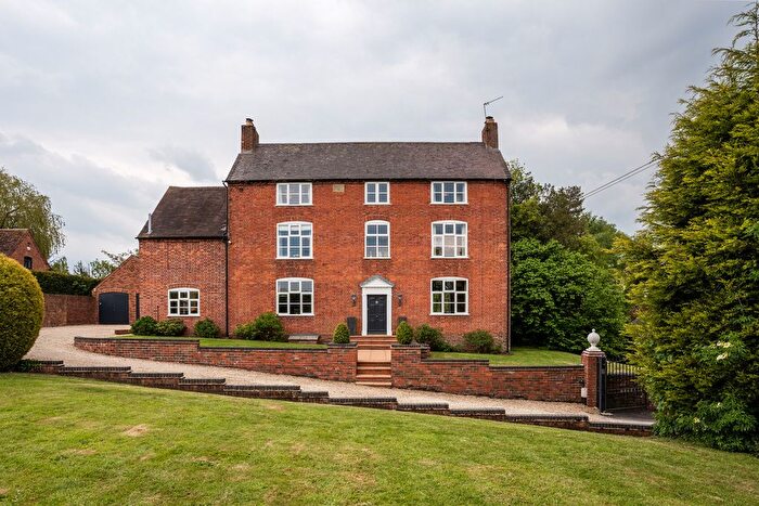 4 Bedroom Property For Sale In Shenstone, Kidderminster, Worcestershire, DY10