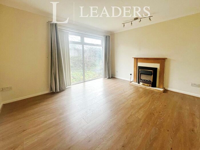 1 Bedroom Flat To Rent In Pennine Road, Bromsgrove, B61