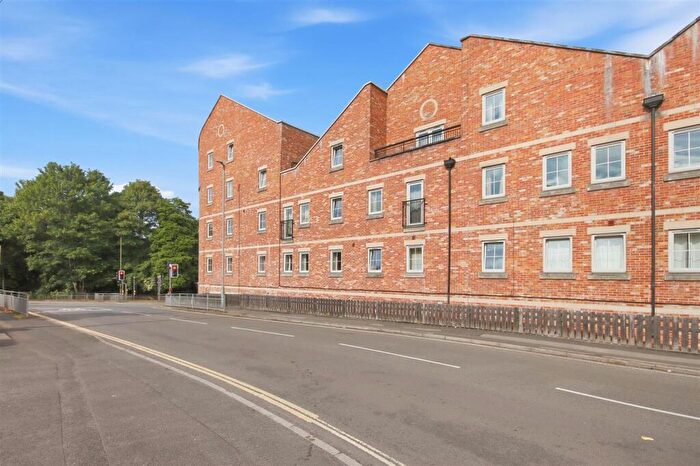 1 Bedroom Flat For Sale In Wain Avenue, Piccadilly Heights Wain Avenue, S41