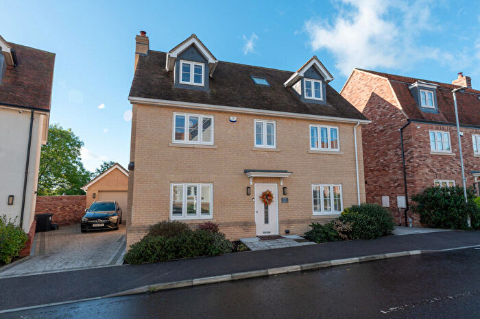 5 Bedroom Detached House For Sale In Solby Wood, Benfleet, SS7