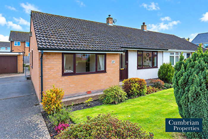 3 Bedroom Bungalow For Sale In Acredale Road, Belle Vue, CA2