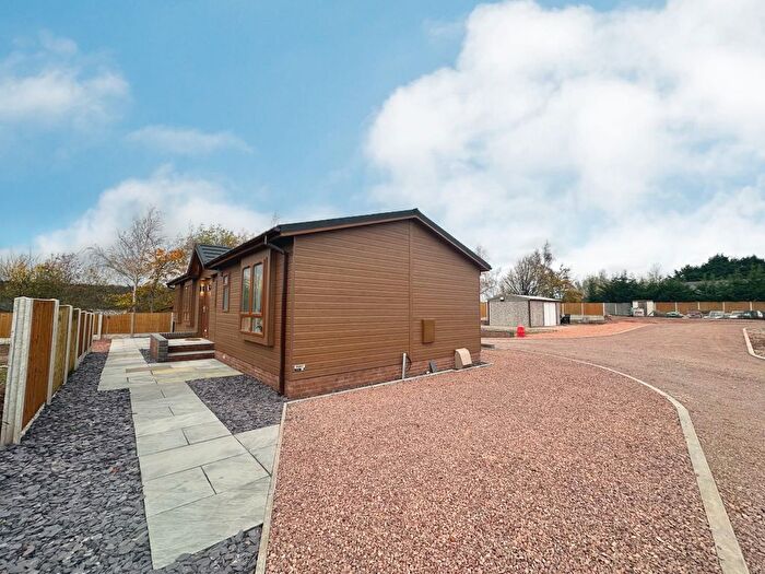 3 Bedroom Mobile/park Home For Sale In Newnham Road, Blakeney, GL15
