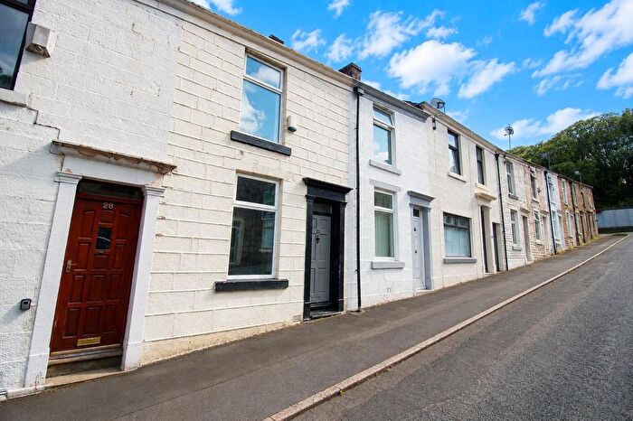 3 Bedroom Terraced House For Sale In Hope Street, Darwen, BB3