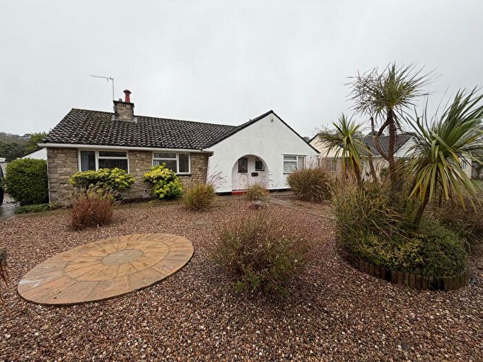 3 Bedroom Bungalow To Rent In Greensome Drive, Ferndown, BH22