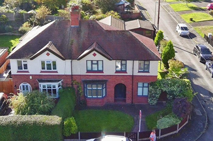 4 Bedroom Semi-Detached House For Sale In Hillfield Gardens, Nantwich, CW5