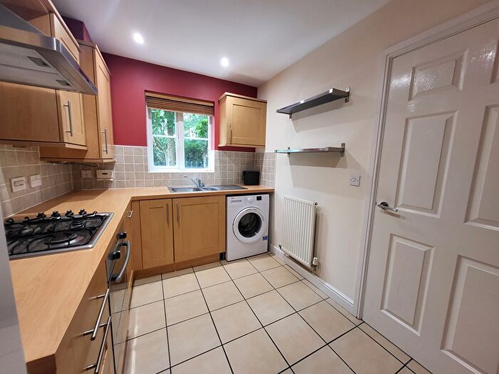 3 Bedroom Terraced House To Rent In Eastbury Way, Swindon, SN25
