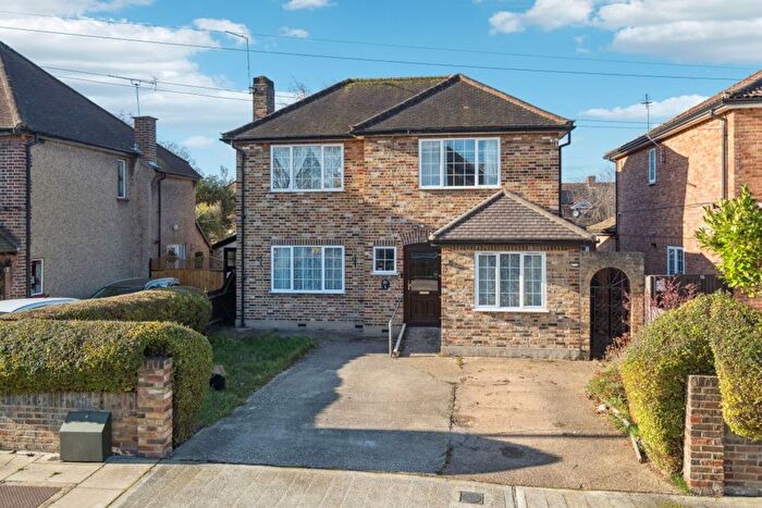 3 Bedroom Property For Sale In Hamilton Road, Uxbridge, UB8