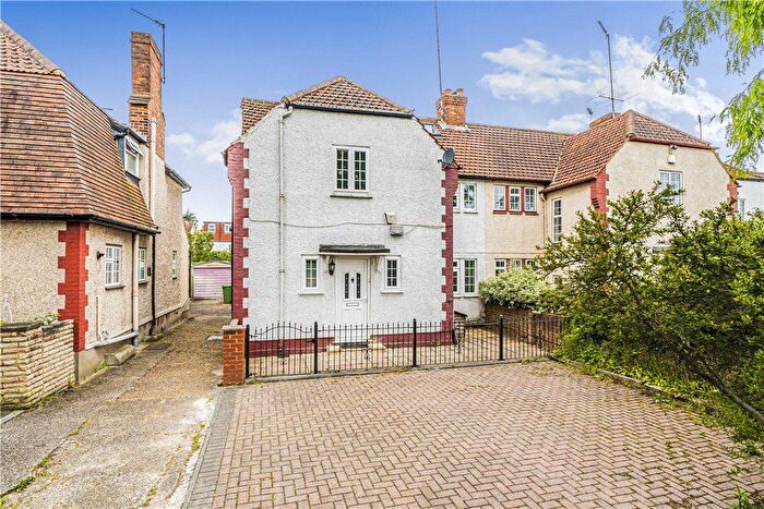5 Bedroom Semi-Detached House To Rent In Argyle Road, London, W13
