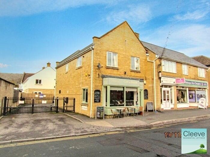 1 Bedroom Flat To Rent In Maxwell Place, Bishops Cleeve, GL52