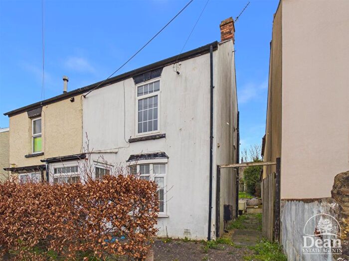 3 Bedroom Semi-Detached House For Sale In Abbey Street, Cinderford, GL14