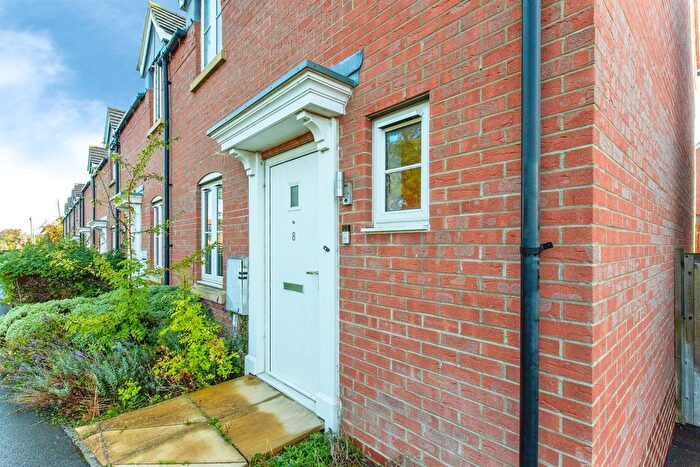 2 Bedroom End Of Terrace House For Sale In Sidings Close, Thrapston, Kettering, NN14