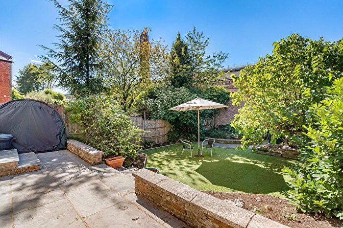 4 Bedroom Semi-Detached House For Sale In Hart Grove, London, W5