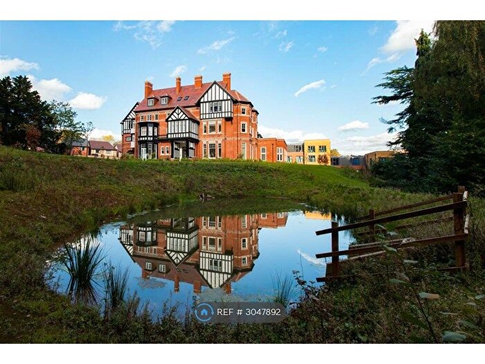 2 Bedroom Flat To Rent In Manor House, Northfield, Birmingham, B31