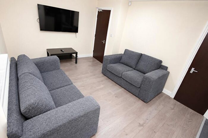 5 Bedroom Terraced House To Rent In Albert Edward Road, Liverpool, L7
