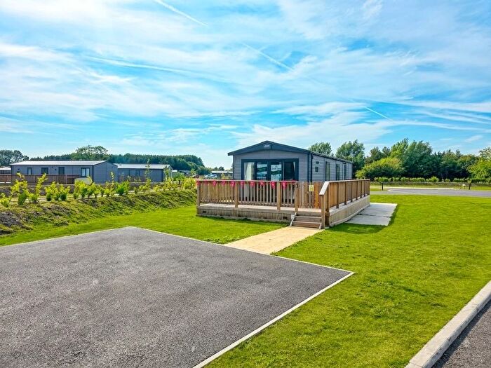 2 Bedroom Lodge For Sale In Malton Road, Pickering, YO18