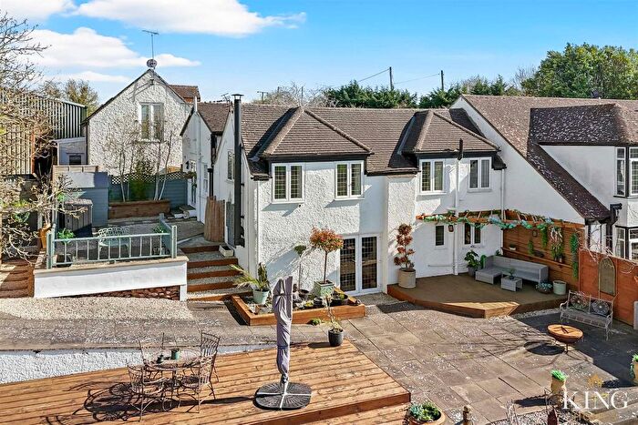 3 Bedroom End Of Terrace House For Sale In The Parks, Aldington, Evesham, WR11