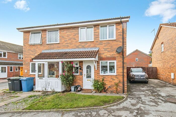 3 Bedroom Semi-Detached House For Sale In Blake Avenue, Shotley Gate, Ipswich, IP9