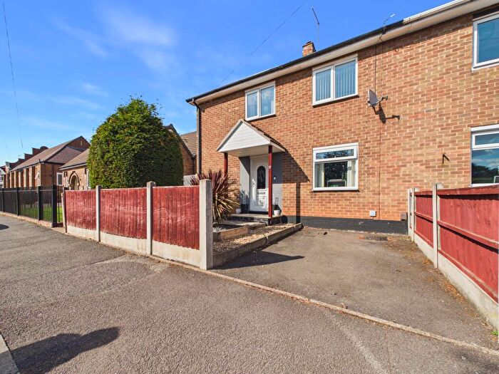 3 Bedroom Semi-Detached House For Sale In Oakleigh Avenue, Chaddesden, DE21