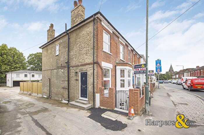 2 Bedroom Flat For Sale In North Cray Road, Bexley, DA5