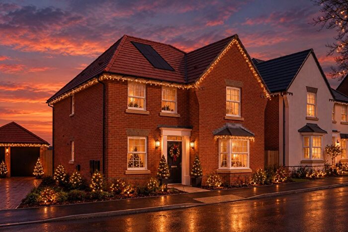 4 Bedroom Detached House For Sale In "Holden" At Bath Road, Speen, Newbury, RG14