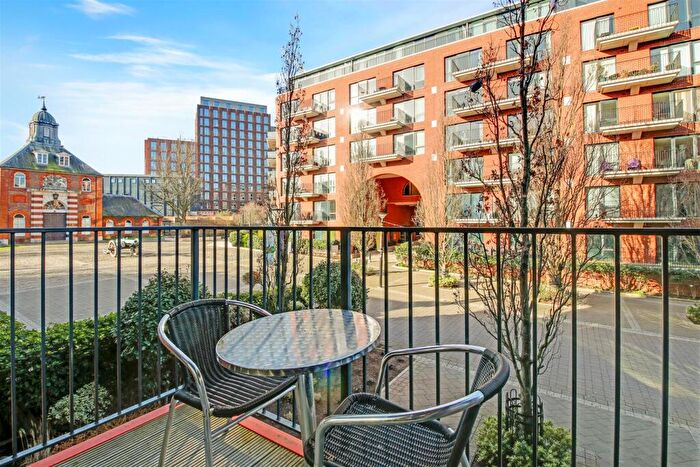2 Bedroom Flat For Sale In Warehouse Court, No Street, Royal Arsenal Riverside, SE18