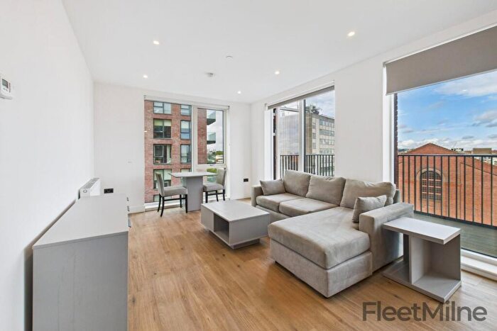 2 Bedroom Apartment To Rent In The Lancaster, Snow Hill Wharf, Shadwell Street, B4