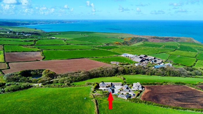 3 Bedroom Barn Conversion For Sale In Trebarwith, PL33
