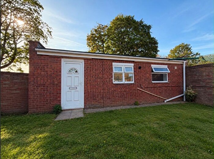 1 Bedroom Flat To Rent In Gwynant Court, Milton Keynes, MK2