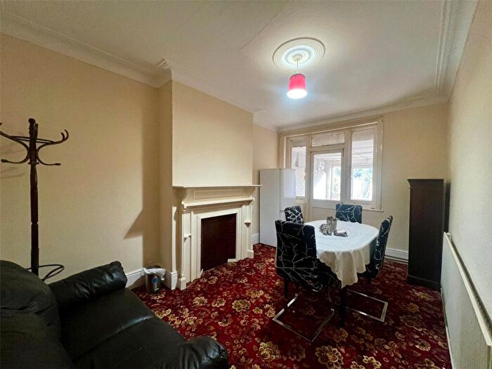 3 Bedroom Semi-Detached House To Rent In Blawith Road, Harrow, HA1