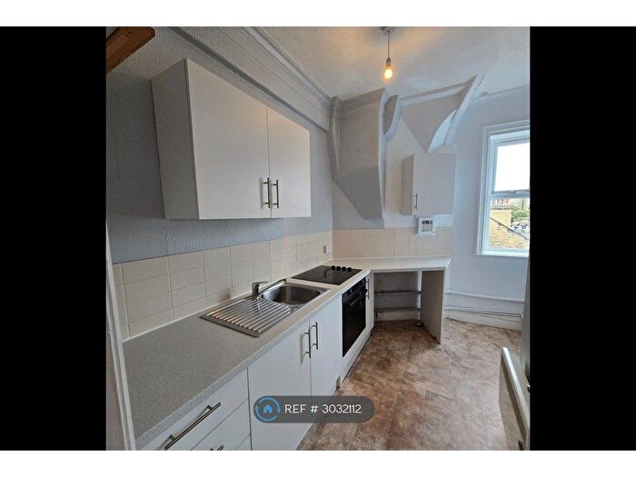1 Bedroom Flat To Rent In Wellington House, Harrogate, HG2