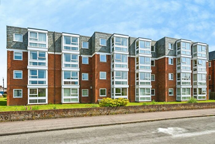 2 Bedroom Flat For Sale In Buckingham Court, Hunstanton, PE36