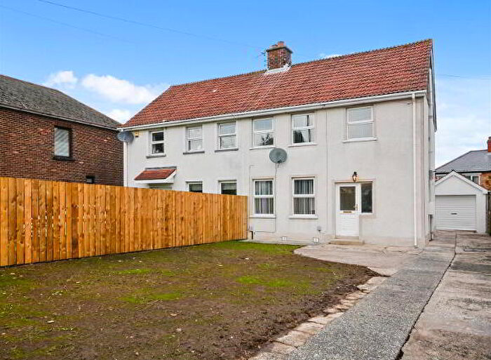 3 Bedroom Semi-Detached House To Rent In Rosetta Road, Belfast, BT6