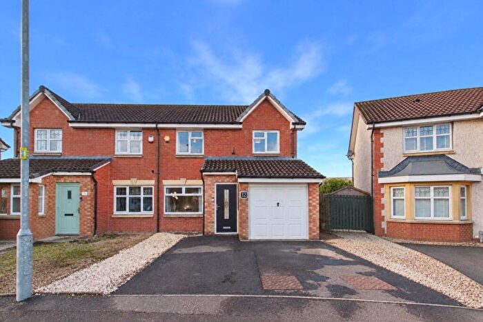 3 Bedroom Semi-Detached House For Sale In Glen Shee Lane, Carluke, ML8