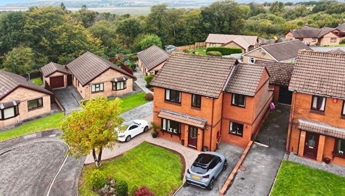 4 Bedroom Detached House For Sale In Clos Y Morfa, Gorseinon, Swansea, West Glamorgan, SA4
