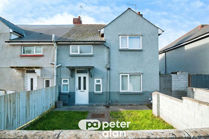 3 Bedroom Semi-Detached House For Sale In Mynachdy Road, Cardiff, CF14