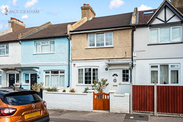 3 Bedroom Terraced House For Sale In Bernard Road, Wallington, SM6