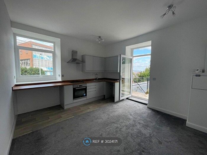 1 Bedroom Flat To Rent In Mount Pleasant, Swansea, SA1