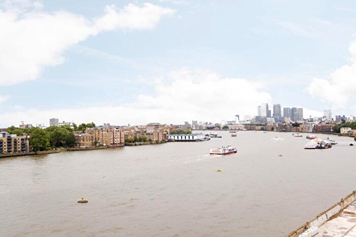 1 Bedroom Apartment To Rent In Bermondsey Wall West, London, SE16