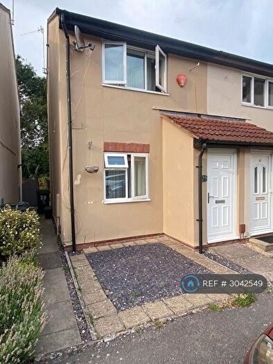 2 Bedroom Semi-Detached House To Rent In Chives Way, Swindon, SN2