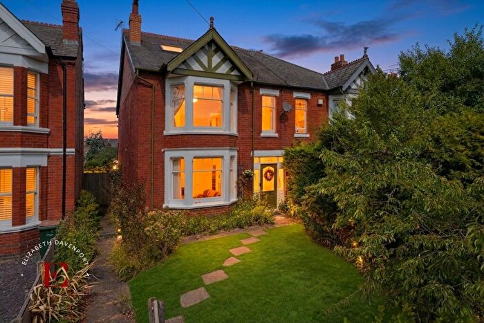 5 Bedroom Semi-Detached House For Sale In Binley Road, Stoke, CV3