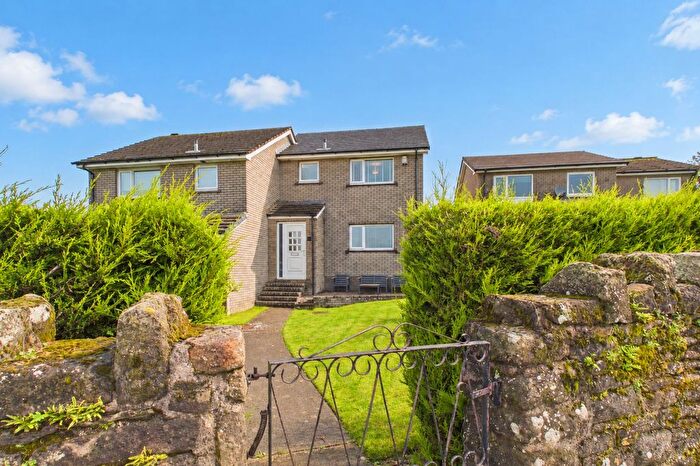 3 Bedroom Semi-Detached House For Sale In Horsfield Close, Whitehaven, CA28