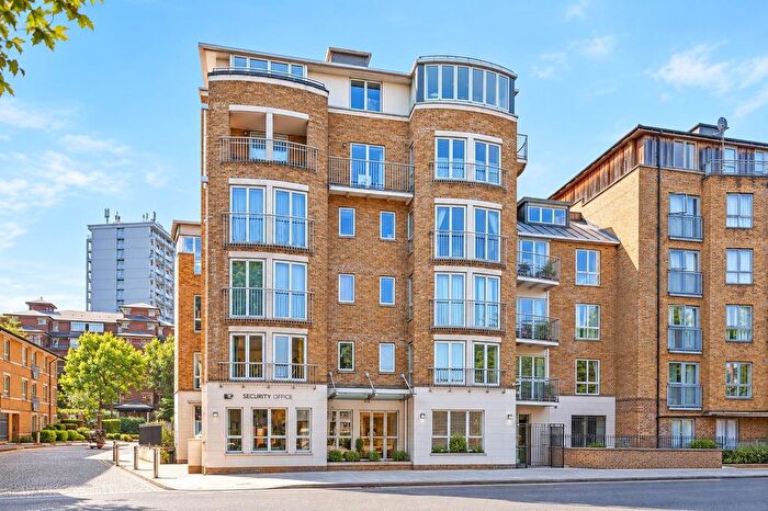1 Bedroom Flat To Rent In Beech Court, Carlton Gate, W9