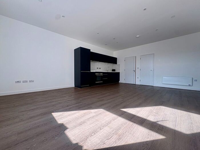 2 Bedroom Property To Rent In North Star Avenue, Swindon, SN2